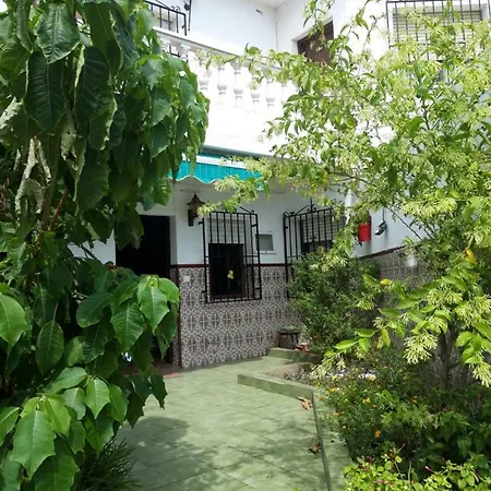 Chalet Frente Al Mar Juanita Appartement Nerja
